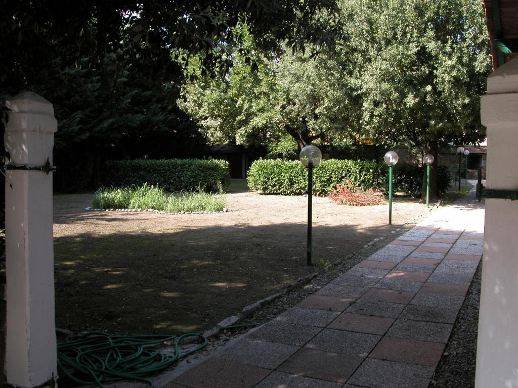 Villa Patrizia B&B Лукка Экстерьер фото